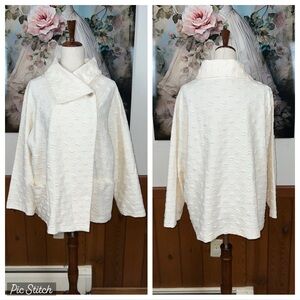 Pretty Christopher Calvin Popcorn Dot Jacket!